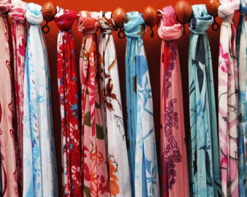 scarfs Manufacturers in Qatar